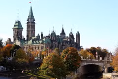 Tòa nhà Quốc hội Canada ở Ottawa. (Ảnh: AFP/TTXVN)