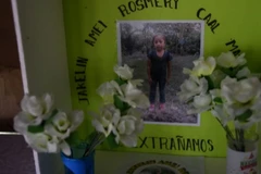 Di ảnh của cô bé di cư Guatemala 7 tuổi Jakelin Caal tại quê nhà San Antonio Secortez. (Nguồn: AP)