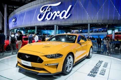 Xe Mustang Ford mới được trưng bày tại triển lãm ôtô quốc tế Thượng Hải ở thành phố Thượng Hải, Trung Quốc ngày 19/4/2017. (Ảnh: AFP/TTXVN)