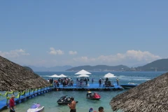 Bãi Nha Trang - một điểm đến hấp dẫn với du khách Nga. (Ảnh: Tiên Minh/TTXVM)