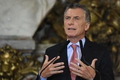 Tổng thống Argentina Mauricio Macri phát biểu tại cuộc họp báo ở Buenos Aires ngày 10/4. (Ảnh: AFP/TTXVN)
