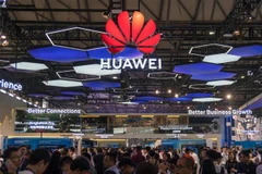 Một gian hàng của Huawei tại Hội nghị Điện thoại Di động Thế giới ở thành phố Thượng Hải, Trung Quốc ngày 27/6/2018. (Ảnh: AFP/TTXVN)