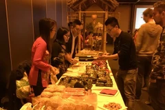 Tết Nguyên đán nơi xa xứ ấm áp với các món ẩm thực Việt . (Nguồn: ĐSQ Việt Nam tại Hà Lan)