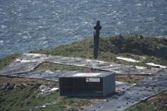 Tên lửa Taurus được phóng từ máy bay F-15K của Không quân Hàn Quốc chuẩn bị hạ xuống mục tiêu. (Nguồn: Yonhap/TTXVN)