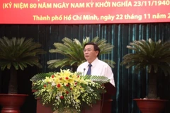 Bí thư Trung ương Đảng, Giám đốc Học viện Chính trị Quốc gia Hồ Chí Minh Nguyễn Xuân Thắng, Chủ tịch Hội đồng lý luận Trung ương phát biểu tại hội thảo. (Ảnh: Anh Tuấn/TTXVN)