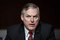 Quyền Thứ trưởng Quốc phòng Mỹ phụ trách chính sách James Anderson. (Nguồn: Bloomberg)