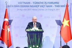 Thủ tướng Thổ Nhĩ Kỳ Binali Yildirim phát biểu. (Ảnh: Minh Quyết/TTXVN)