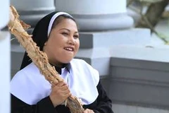 Siu Black đấu võ tay đôi với xã hội đen (Ảnh: Galaxy)