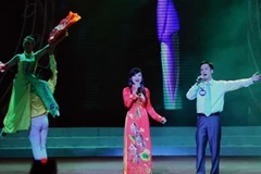 Cuộc thi "Giọng hát hay người làm báo Việt Nam 2012" nhân kỷ niệm 67 năm Quốc khánh nước Cộng hòa Xã hội Chủ nghĩa Việt Nam (Ảnh: Minh Đức/TTXVN)