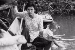 Một cảnh trong phim "Cánh đồng hoang" (Ảnh tư liệu)