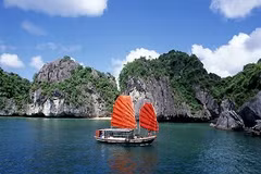Vẻ đẹp Vịnh Hạ Long (Ảnh: Nguyễn Thịnh)
