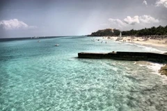 Varadero là một trong 10 bãi biển đẹp nhất thế giới. (Ảnh: Vietravel)