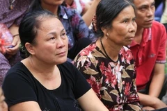 Những giọt nước mắt tiễn biệt vị Tướng của nhân dân. (Ảnh: PV/Vietnam+)