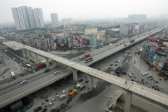 Nút giao thông Thanh Xuân, nút giao 4 tầng đầu tiên ở Việt Nam. (Ảnh: Huy Hùng/TTXVN)
