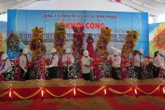 Quang cảnh lễ khởi công. (Ảnh: Đậu Tất Thành/TTXVN)