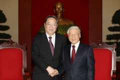 Đoàn Đảng Cộng sản và Chính hiệp Trung Quốc thăm Việt Nam 