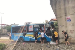 Hiện trường vụ tai nạn. (Ảnh TTXVN phát)