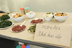 Học sinh trải nghiệm thời kỳ bao cấp tại bảo tàng Điện Biên Phủ