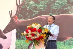 Phó Chủ tịch UBND tỉnh Quảng Trị Hà Sỹ Đồng phát biểu tại buổi lễ. (Ảnh: Thanh Thủy/TTXVN)