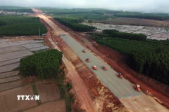 Cao tốc Hàm Nghi, Vũng Áng. (Nguồn: TTXVN)
