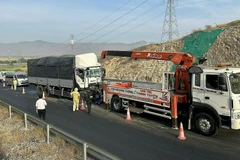 Bình Thuận: Tài xế tử vong sau cú đâm mạnh với xe đầu kéo trên cao tốc