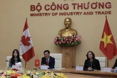 Bộ trưởng Nguyễn Hồng Diên phát biểu tại kỳ họp. (Ảnh: Trần Việt/TTXVN)