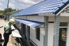 Hiện trường vụ sụt nhà. (Ảnh: TTXVN phát)