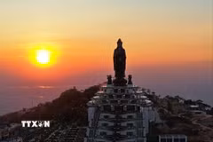 Núi Bà Đen. (Ảnh: TTXVN)