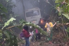 Vụ tai nạn làm 7 người bị thương nhẹ, không có nạn nhân tử vong. (Ảnh: TTXVN phát)