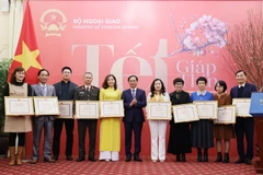 Báo Điện tử VietnamPlus nhận Bằng khen của Bộ Ngoại giao