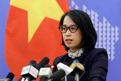 Người Phát ngôn Bộ Ngoại giao Phạm Thu Hằng trả lời câu hỏi của các cơ quan báo chí trong nước và quốc tế. (Ảnh: Phạm Kiên/TTXVN)