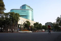 Khu vực trung tâm Thành phố Hồ Chí Minh bình yên trong sáng đầu năm mới 2024. (Ảnh: Hồng Đạt/TTXVN)