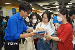 Thí sinh dự thi đánh giá năng lực. (Ảnh: TTXVN)