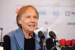 Richard Clayderman: “Khi buồn tôi nghe nhạc của người khác"