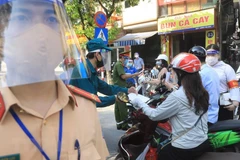 [Fact-check] Xử phạt cá nhân tung tin đồn thủ đô lập 3000 chốt 