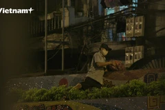 Vãn dần cảnh người dân vượt rào trốn khỏi vùng cách ly Chương Dương 