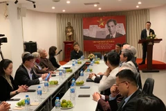 Ông Lê Quốc Minh, Chủ tịch Hội Nhà báo Việt Nam phát biểu tại tọa đàm. (Ảnh: PV/Vietnam+)