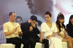 Diễn viên Việt Anh xúc động khi nhắc đến con gái đầu lòng và nỗi đau hậu ly hôn. (Ảnh: PV/Vietnam+)