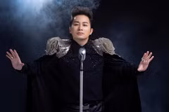 Ca sỹ Tùng Dương sẽ mang đến nhiều bất ngờ cho khán giả trong liveshow kỷ niệm 20 năm ca hát. (Ảnh: NVCC)