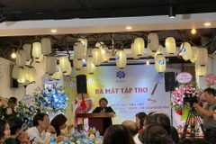 'Cánh cửa bên kia trời': Nỗi niềm của nhà thơ Đặng Thị Thanh Hương