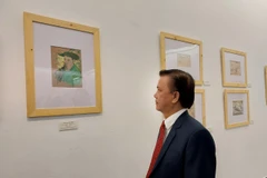 Sống lại ký ức về chiến trường miền Nam 1954-1975 qua những bức ký họa