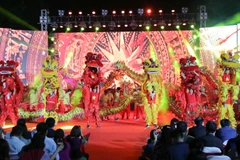 Tiết mục văn hóa, nghệ thuật đặc sắc chào mừng Lễ kỷ niệm 65 năm thành lập (1957-2022) và ngày Sân khấu Việt Nam năm 2022. (Ảnh: Thanh Tùng/TTXVN)