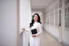 Đỗ Hà Linh giành giải Nhất trong kỳ thi học sinh giỏi quốc gia năm học 2023-2024 môn tiếng Trung. (Ảnh: Thanh Vân/TTXVN)