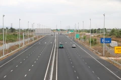 Nút giao cao tốc Phan Thiết (huyện Hàm Thuận Nam, Bình Thuận). (Ảnh: Nguyễn Thanh/TTXVN)