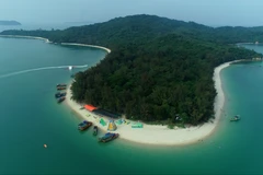 Một góc nhìn ấn tượng về đảo Cô Tô (Ảnh: Lâm Phan/Vietnam+)