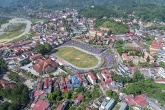 Toàn cảnh trường đua Bắc Hà từ trên cao. (Ảnh: Lâm Phan/Vietnam+)