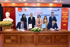 VietinBank và Sendo ký kết thỏa thuận hợp tác. (Ảnh: Vietnam+)