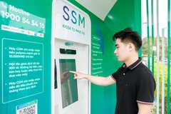 Ngân hàng tự động VPBank NEO Express giúp khách hàng thực hiện giao dịch ở bất kỳ thời điểm nào trong ngày. (Ảnh: Vietnam+)