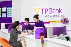 Giao dịch tại TPBank. (Ảnh: Vietnam+)