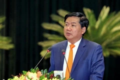 Bí thư Thành ủy Thành phố Hồ Chí Minh Đinh La Thăng phát biểu tại phiên bế mạc. (Ảnh: Thế Anh/TTXVN)